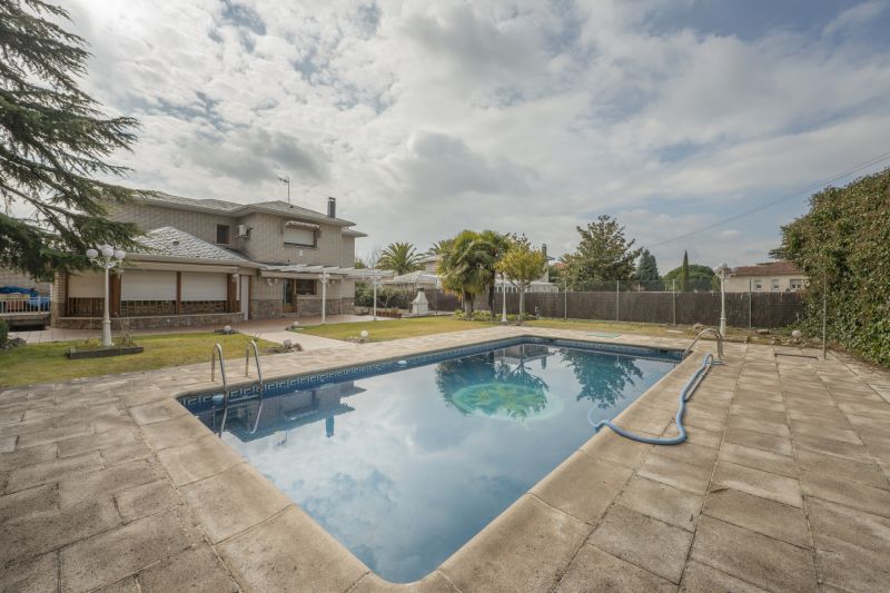 Pool Opening